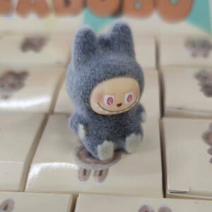 Mini LABUBU tipo žaislas-figurėlė