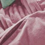 Pliušinis patalynės komplektas 160x200 cm (SHW-2820)