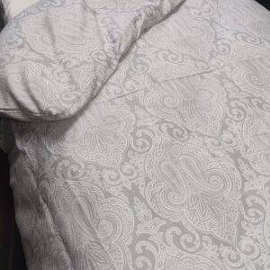 Viengulis satino medvilnės 140x200 cm patalynės komplektas (Indian Pasley Grey)