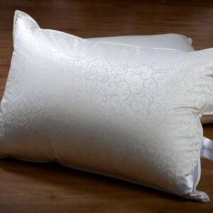 3 Kamerų pūkinė pagalvė šilko impile