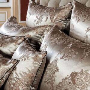 Šilkinis žakardinis patalynės komplektas ( ALEA )